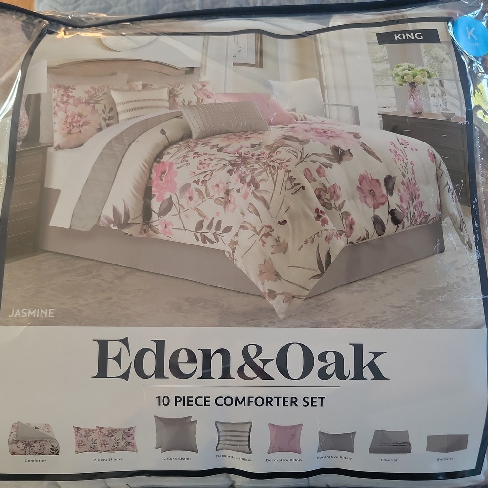 Floral Comforter Set - King, NEW IN BAG